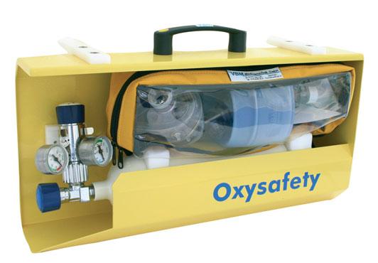 cylinder (empty) - pressure reducer - oxygen connecting hose - accessory bag REF 30-70-001 Accessory Bag for Oxysafety REF 30-75-010