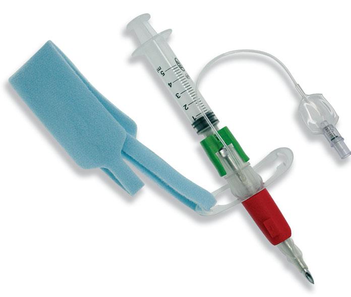Specially grinded needle tip makes prior incision via scalpel unnecessary and reduces the risk of bleeding - Stopper prevents needle from being inserted too deep to reduce the risk of posterior