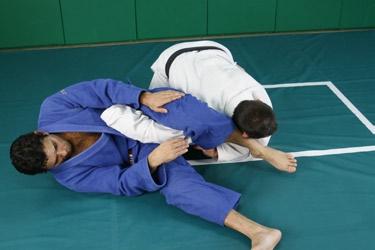 primary escape from the straight elbow lock