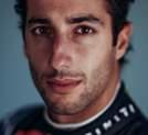 #3 TEAM: INFINITI RED BULL RACING CAR: RB11 Daniel Ricciardo Date of Birth: July 1, 1989 Born: Perth, Australia F1 Debut: 2011 British GP Best Championship Finish: 3rd 2014 2014 Championship Finish: