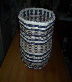 Sunday 8:30 2:30 Earthtone Octagon Basket Jane Bradsher $45 Made with a 10 octagon slotted wood base.