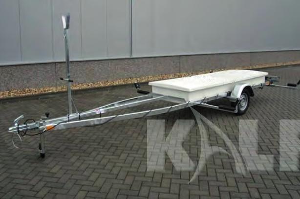 NB: All Kalf Dinghy Road bases are compa ble with UK supplied trolleys.