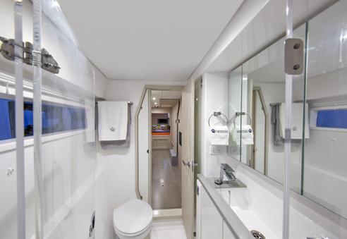 comfort A reinvented saloon and galley The Leopard 40 has truly realized the fusion of indoor and
