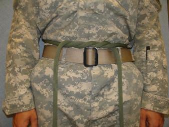(21) RAPPEL SEAT. (a) Purpose: To form a rope harness for rappelling.