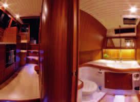70 m offset to one side. You will also find two spacious lockers, as well as a dressing table seat.