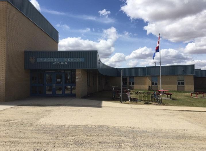 Through the lens of student learning, why is modernization needed at École H.J. Cody? The lack of facility at the school, in specific areas, is impeding the educa onal quality of our students.