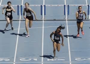 TAKE A-WAYS Have an organize training program Hurdling comes with time Hurdlers are SPRINTERS!