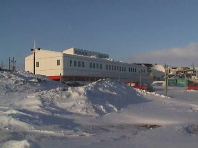 CCG Programs: Marine Communications & Traffic Services Marine Communications & Traffic Services (MCTS) Iqaluit MCTS Centre Iqaluit MCTS centre operates