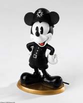 A27149 Fireman Mickey Mouse