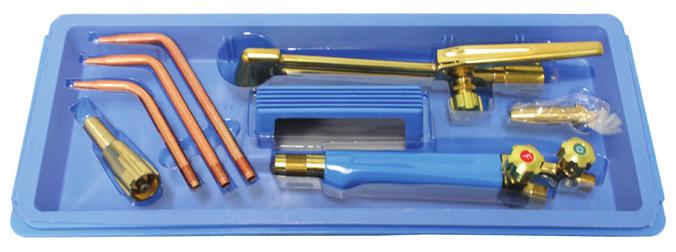 CLEAN tips regularly with the cleaner supplied DO NOT attempt to cut or weld petrol tanks KIT CONTENTS Weldcorp s Oxygen/Acetylene Cutting and Welding Kit includes: Torch