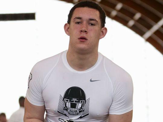 Defense DL: Jalen Mayfield Jalen Mayfield is a 4-star OT from Grand Rapids Catholic Central.