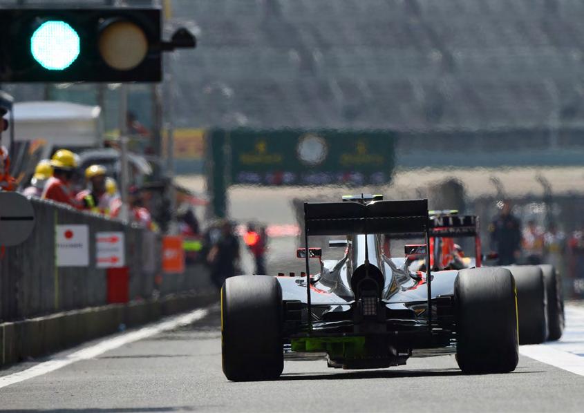 Picking the pecking order After three races a solid picture of the 2015 Formula 1 pecking order is beginning to emerge.