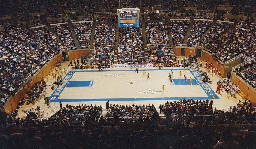 WVU defeated Clemson 73-72 in the 1992 NCAA East Regional game held at the WVU Coliseum to advance to the Sweet 16.