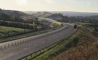 Adoption of New Road Type: Type 2 Dual Carriageway The results of the initial Type 3 dual carriageway pilot projects prompted consideration of a Type 2 dual carriageway road type, as a variant on the