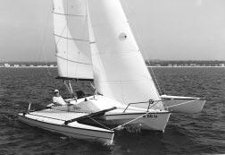 always hold the mainsheet in hand, ready for instant release. 4. Monohull trailer yachts capsize most frequently after broaching, while running downwind.