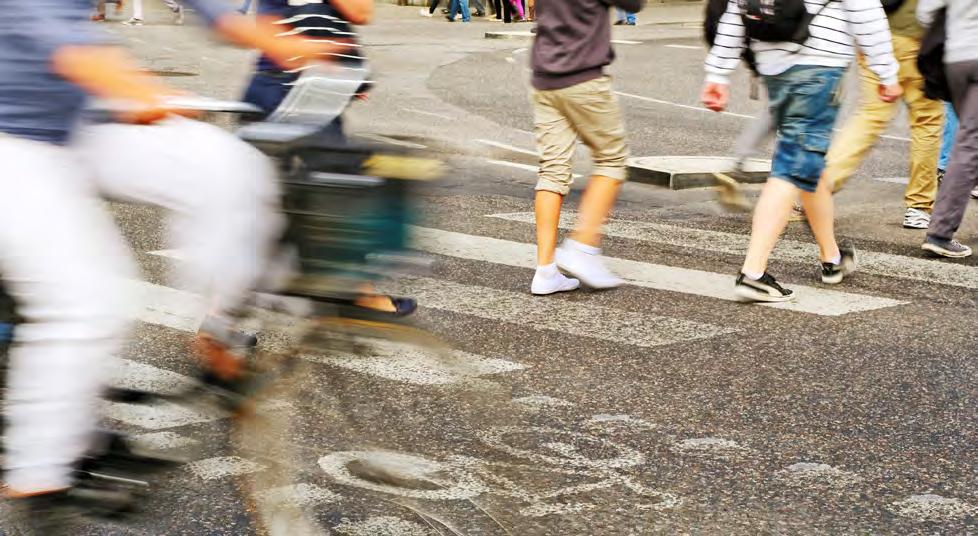 ACTIVE TRANSPORTATION, HEALTH AND COMMUNITY DESIGN: What is the Canadian evidence saying?