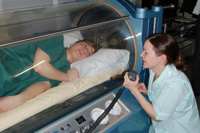 How is Hyperbaric Oxygen Administered? Hyperbaric Therapy chambers are used to provide the patient with oxygen. We have two main forms of equipment that deliver Hyperbaric Oxygen:- Monoplace Chamber.