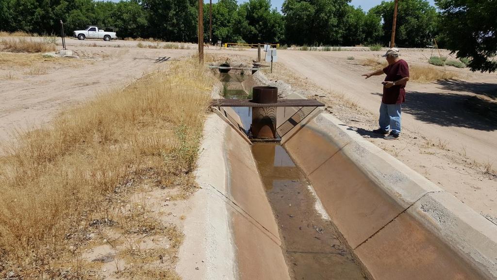 Trapezoidal Flumes (Samani and Magallanez, 1993) Most existing irrigation canals are trapezoidal in shape due to the high amount of water that can be conveyed through this shape and the natural shape