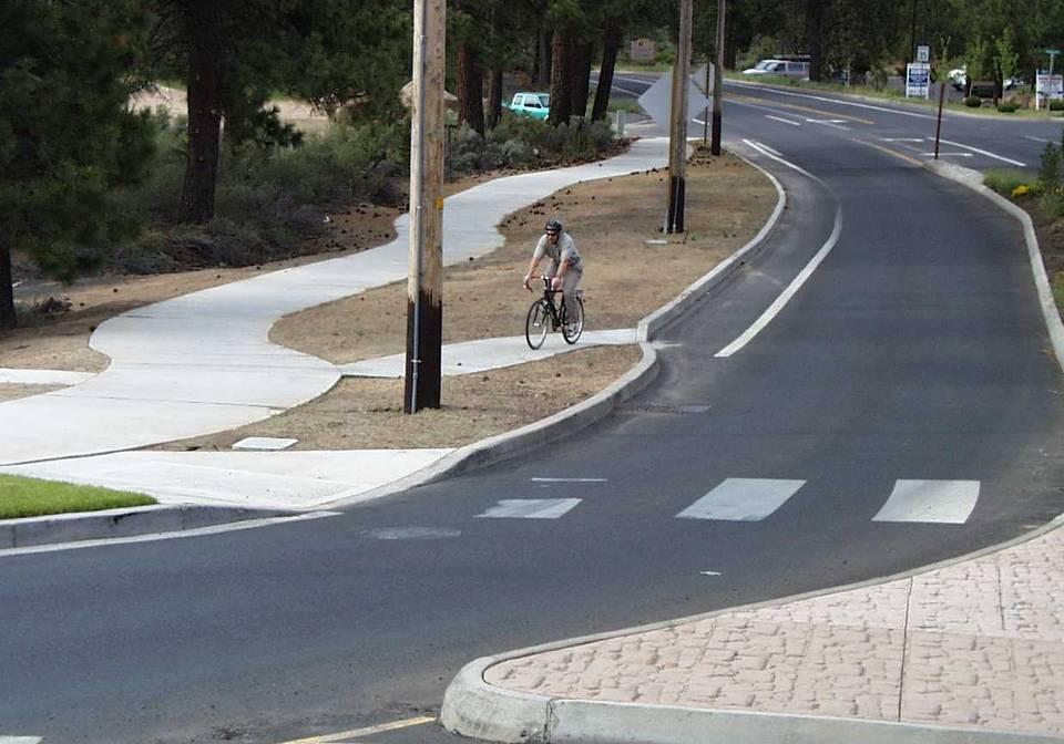 What if a cyclist doesn t want to enter the roundabout?