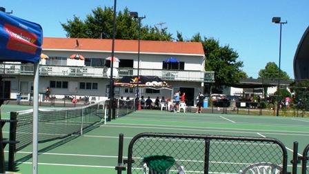 Fact sheet Tennis NZ Seniors National Teams Event 25-27 March 2016 Teams Event Information and Regulations Waikato Tennis Centre Hamilton THE EVENT in 2016 will be hosted by Waikato Seniors Tennis