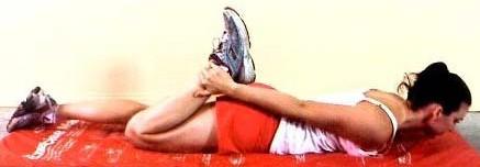 Repeat the stretch on the opposite leg. Quadriceps stretch Lie on your abdomen with one leg straight and one leg bent.