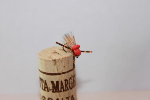 Fly Of The Month: Mini-Hopper By Ben Smith Arizona Wanderings 2008-2015 All rights reserved. After a few requests, here are the fairly simple steps to tying the Mini-hopper.
