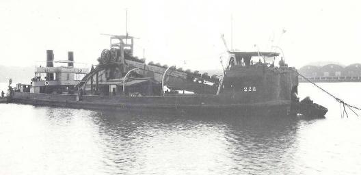 capability, albeit somewhat limited, to dredge the bar at the entrance. This dredger did major development work at the entrance, Harington Bend and Deborah Bay.