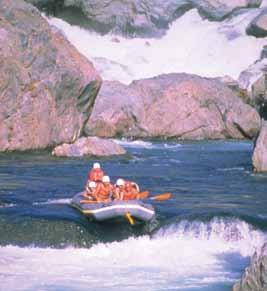 Middle Fork American River Chute the Rapids Class II-IV May through Mid-September Oxbow Bend to Greenwood Bridge The River Perfect for adventurous and fit first-timers or intermediate rafters, the