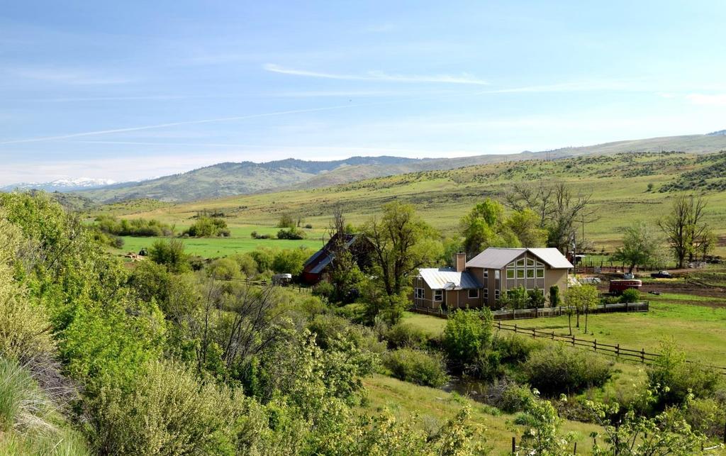 COBURN RANCH A Working & Hunting Ranch along picturesque Little Squaw Creek Ola, Idaho EXECUTIVE SUMMARY The Coburn Ranch is a true, working cattle ranch that affords a lot of sporting