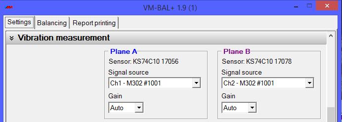 VM-BAL Application Example In the following example a long rotor is balanced in two planes. Preparations Install the accelerometers and the photoelectric reflex switch and connect them to the M302.