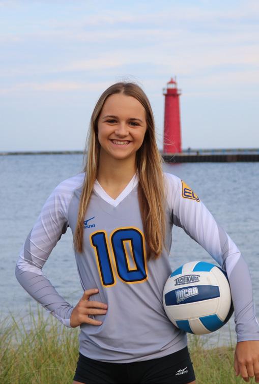 2017-2018 Women s Volleyball Team Name:... Isabelle Brown Height :...5 6 Position:... Setter Parents:... Alice and Kevin Brown Hometown:...Davisburg, MI High School:.