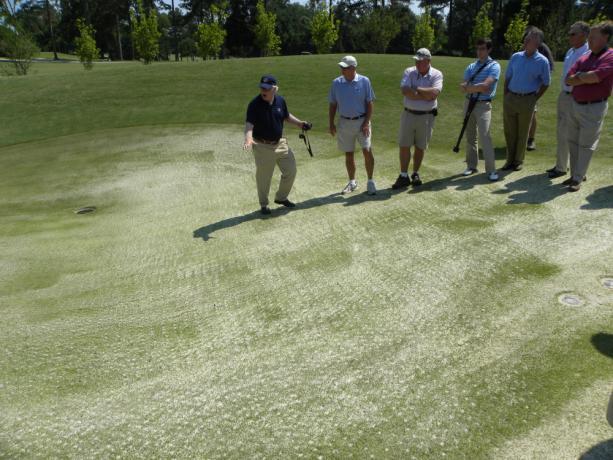 When combined with Spectrum s mapping software, the moisture meter can be used to understand the spatial variability of moisture in the putting greens. More details can be found here: http://www.