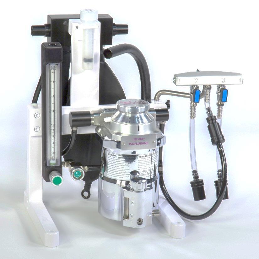 OPERATOR MANUAL Table Top and Convertible Anesthesia Machine Models: M3000 and M3100 M3000 M3100 (SHOWN WITH OPTIONAL EQUIPMENT) 12330 SE Hwy
