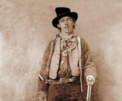 Rudabaugh, along with Dodge City Gang member, Tom Pickett fled to Fort Sumner and joined forces with Billy the Kid.
