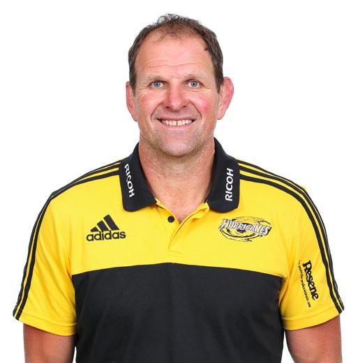 He then took over as Wellington s second XV coach before becoming assistant coach of the Wellington Lions in 2003.