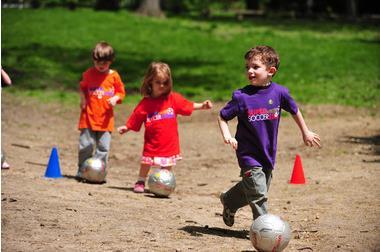 YOUTH CAMPS, CLINICS, & PROGRAMS ATHLETICS Super Soccer Stars Program Wednesday Classes Dates: May 2 June 20 (Rain Date June 27) Sessions: 8 Classes Cost: $160 Location: Common Park (Grass area near