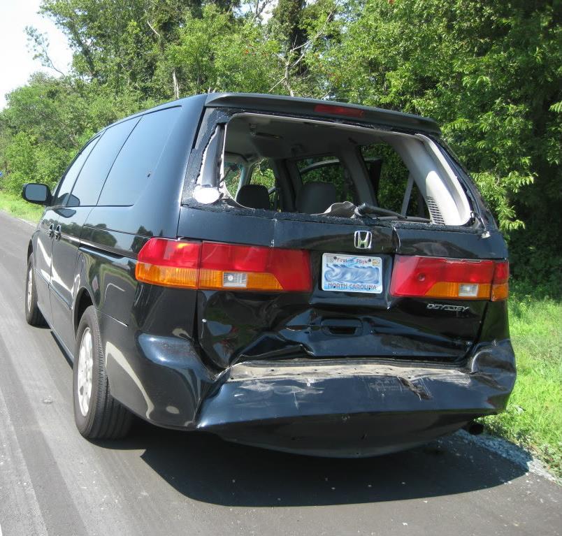 344,000 minivans recalled Honda Odyssey Stability control software problem In certain circumstances, an error in the software can prevent the system from calibrating correctly, leading to pressure
