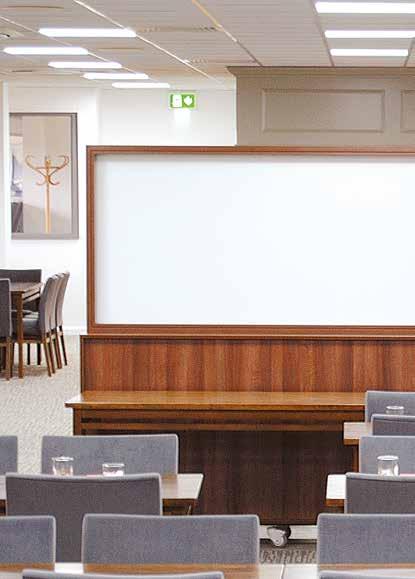 You can choose between a range of spacious meetings and events suites, available for 2 to 400 guests.