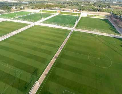 FOOTBALL & MUNDIAVOCAT VILLAGE The FUTBOL SALOU Complex In 2018, the Mundiavocat will take place in one of the finest football complexes in Spain.
