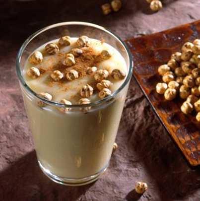 Boza has thick consistency, pale yellow color and characteristic acidic-alcoholic odor (Anon.