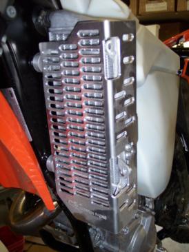 PRODUCT FEATURES: - MANUFACTURED OUT OF HIGH GRADE 1/8" ALUMINUM MAKES THE EMPEROR RADIATOR GUARD ARGUABLY THE STRONGEST GUARD AVAILABLE.