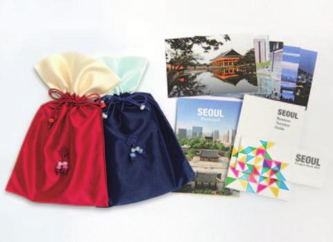 Seoul Welcome Kit This set of promotional materials and souvenirs for international participants is elegantly packaged in a traditional Korean pouch.