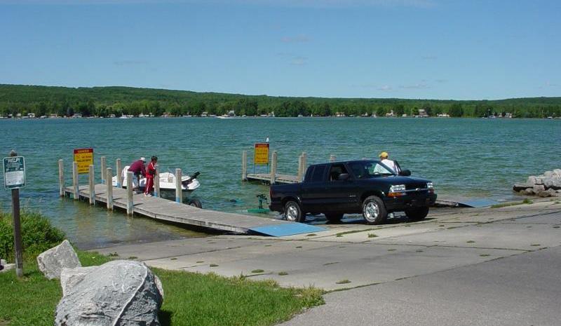 boat trailer into state waters if it has an aquatic plant attached.