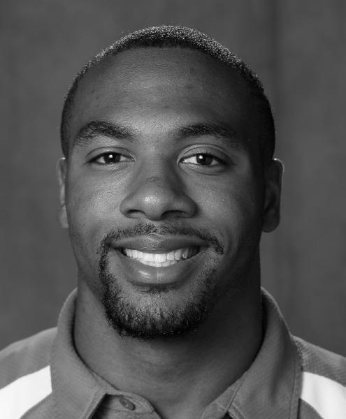 Tevin Jackson LINEBACKER 6-2 245 4L Garland, Texas (Garland) 11 A four-year linebacker who played in 40 career games with two starts prep All- American who played in the 2010 U.S.