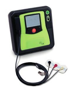It immediately tells rescuers how well compressions are being performed using ZOLL s unique Real CPR Help technology. A recent clinical study demonstrated that a person would be 2.