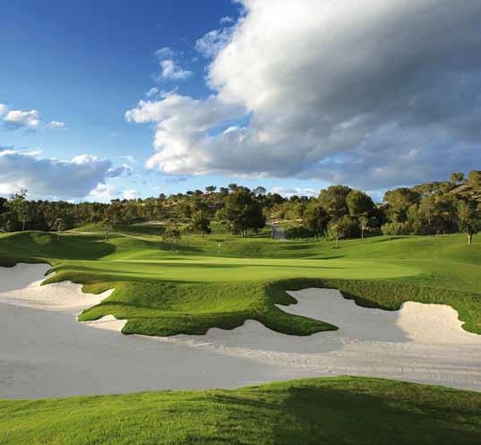 Las Colinas boasts a par 71 18-hole golf course with an exclusive and unique design.