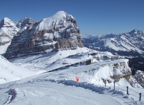 4 HERE ARE JUST 14 FANTASTIC REASONS TO GO TO THE DOLOMITI SUPERSKI DESTINATION WITH CLUB EPO- SKI ( Travelcode IT- 01-2018 ).