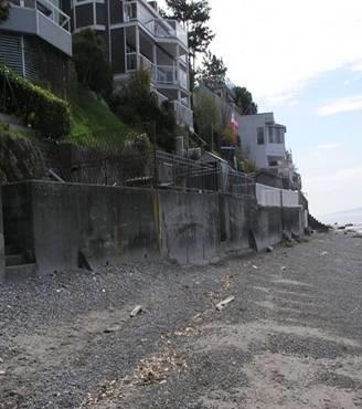 Photo: R.C. de Graaf Shoreline Hardening Bulkheads Can Change The Beach Eg.