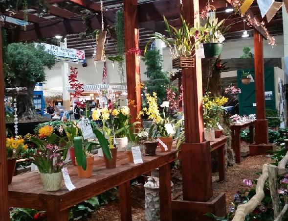 I then had a chance to check out the rest of the Fair for free (perks of volunteering)! Great garden landscapes and flower shows including the Orchid Show are beautiful to see.