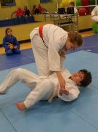 Sixth class (kyu) Judo rank Rokkyu Time-In-Grade/Points/Age Requirements Rank Belt Color Normal Time-in-Grade* Points Minimum Age (Years) JR01 Yellow Belt 3 Months 4 4 JR02